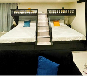 Azalea Landing Custom Bunk Spacious Hot Tub
